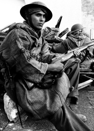 704 La bataille de Marseille